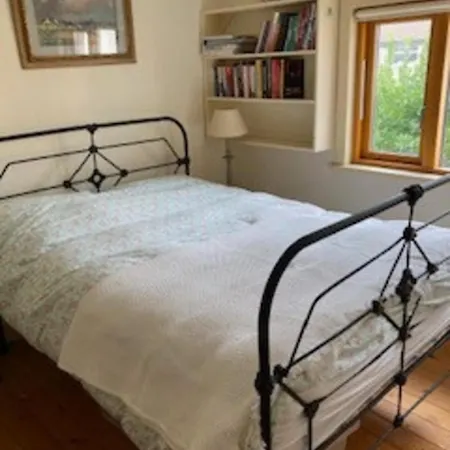 Serene 2bd Wgarden Newtown Little Dublin! Tatil Evi *