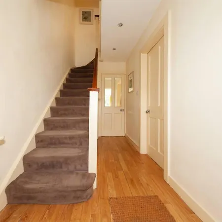 Casa de Férias Serene 2bd Wgarden Newtown Little Dublin! *