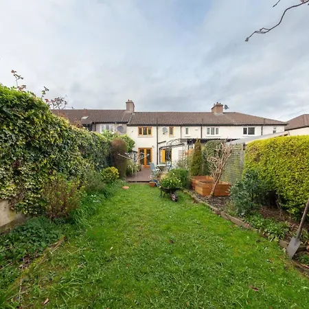 Serene 2bd Wgarden Newtown Little Dublin! *
